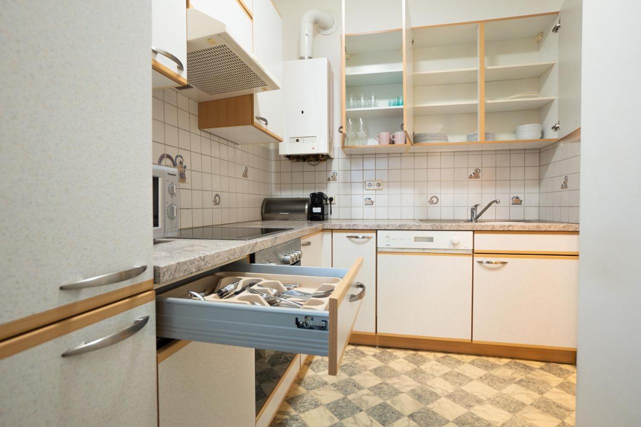 וינה Two Bedrooms Family Nice Apartment מראה חיצוני תמונה