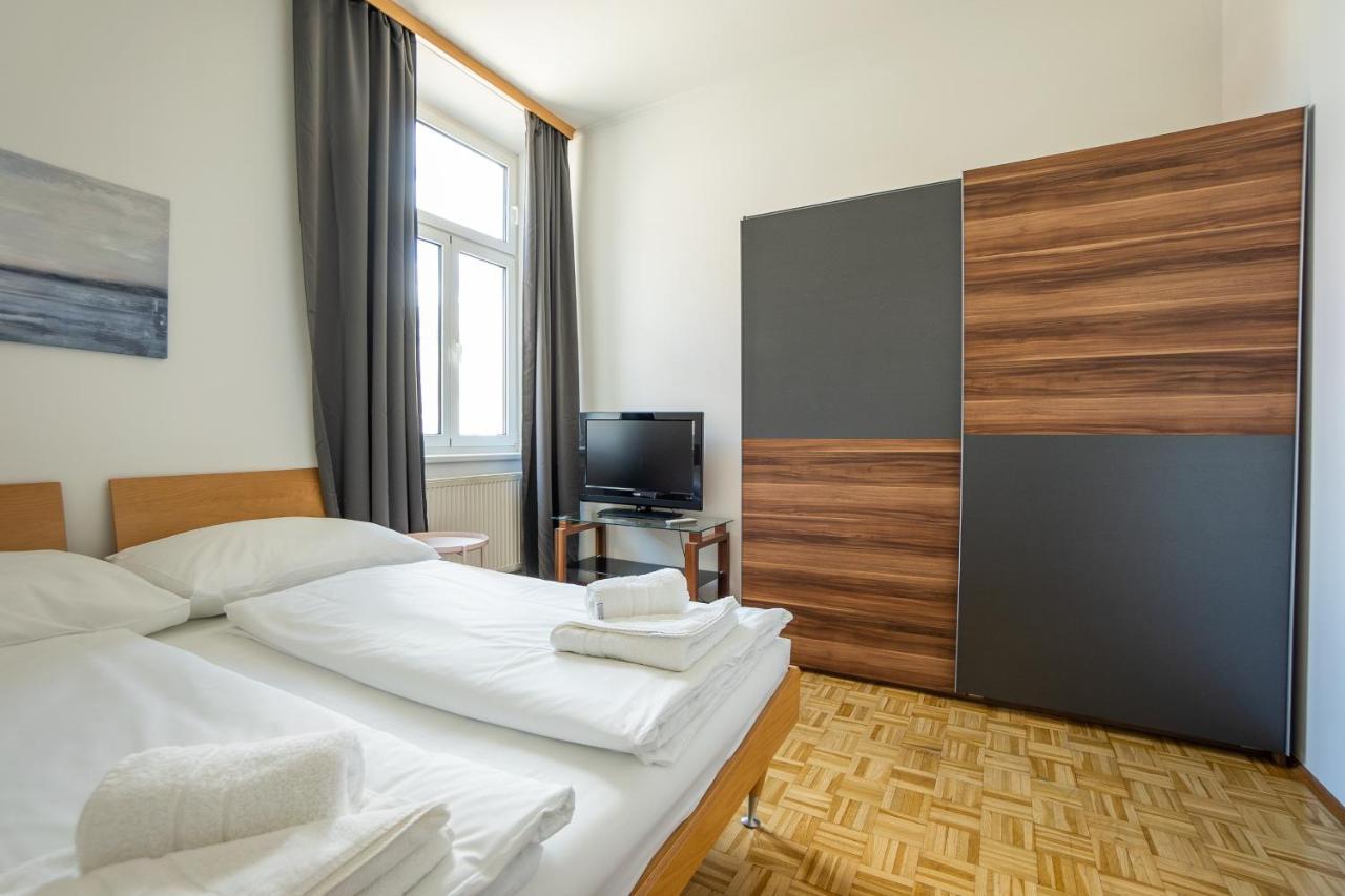 וינה Two Bedrooms Family Nice Apartment מראה חיצוני תמונה